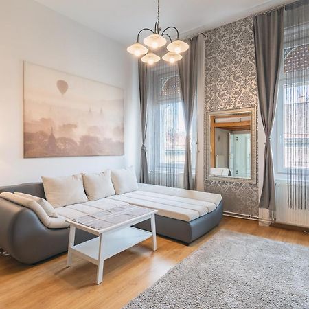 Bright Nest Liszt Academy Apartment Budapest Exterior photo