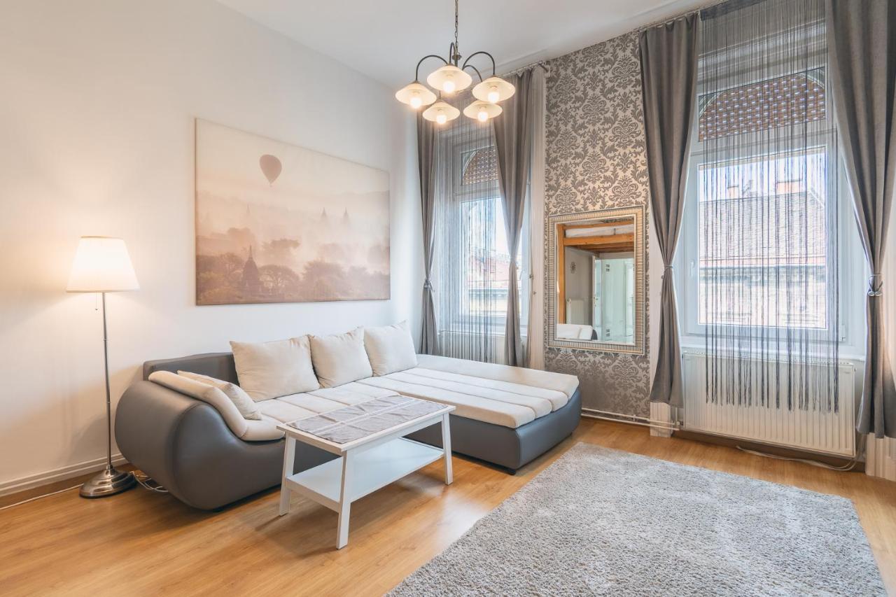 Bright Nest Liszt Academy Apartment Budapest Exterior photo